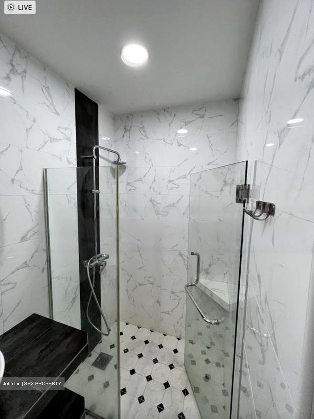 Dix Road (D19), Terrace #467689881